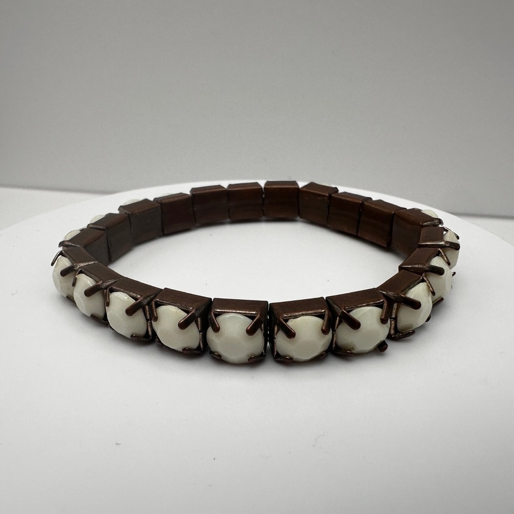 Vintage 80s White Opaque Crystal Bracelet Bronze Tone Women's Jewelry - Picture 2 of 10